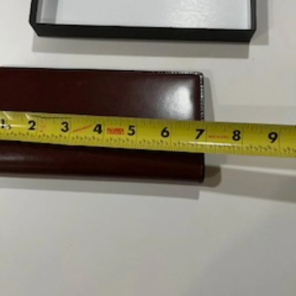 Winn International Leather Wallet Brown